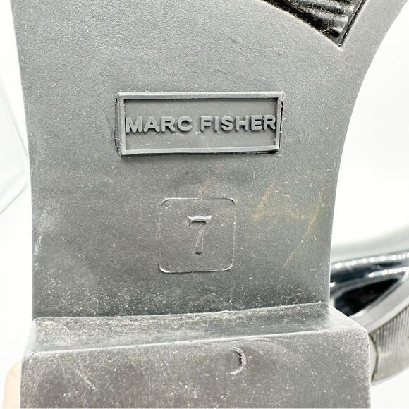 Marc Fisher Women's 6 Rainy Black Glossy Ankle‎ Rain Bootie Buckle Boot Sz 7 - Picture 9 of 11